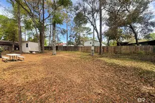 1608 Martinez Dr, Lillian, AL 36549 - Photo 9