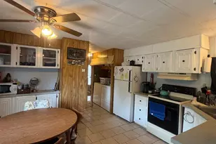 1608 Martinez Dr, Lillian, AL 36549 - Photo 3