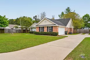 9658 Poets Corner, Daphne, AL 36526 - Photo 3