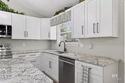 9658 Poets Corner, Daphne, AL 36526 - Photo 17