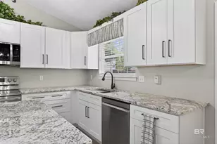 9658 Poets Corner, Daphne, AL 36526 - Photo 17