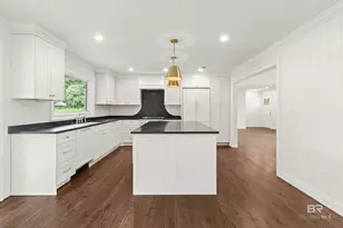 216 Pinecrest Ln, Fairhope, AL 36532 - Photo 29
