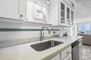 421 E Beach Blvd, Gulf Shores, AL 36542 - Photo 9