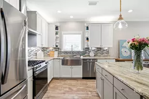 29304 N Bay Shore Dr, Orange Beach, AL 36561 - Photo 7