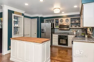 524 S Spring Park Dr, Mobile, AL 36608 - Photo 11