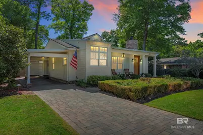 202 Orange Avenue, Fairhope, AL 36532 - Photo 3