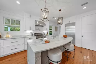 202 Orange Ave, Fairhope, AL 36532 - Photo 15