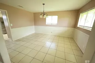 402 W Myrtle Ave, Foley, AL 36535 - Photo 13