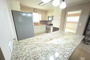 402 W Myrtle Ave, Foley, AL 36535 - Photo 11