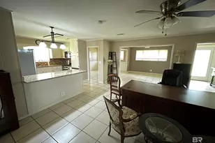 402 W Myrtle Ave, Foley, AL 36535 - Photo 15