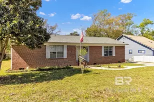 2067 Club House Dr, Lillian, AL 36549 - Photo 3