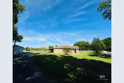 13795 White Road, Silverhill, AL 36576 - Photo 3