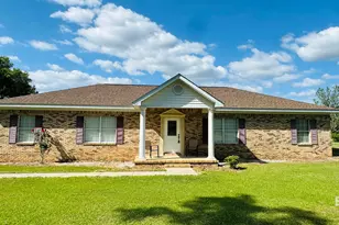 13795 White Rd, Silverhill, AL 36576 - Photo 11
