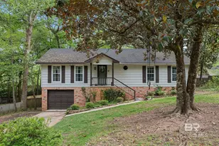 224 Tracy Cir, Daphne, AL 36526 - Photo 1