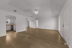 18979 Dalewood Cir, Robertsdale, AL 36567 - Photo 5
