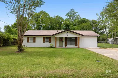 207 Mitchell Avenue, Bay Minette, AL 36507 - Photo 1