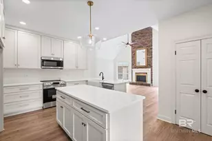 3451 Lacoste Rd, Mobile, AL 36618 - Photo 13