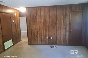 2207 Wolf Ridge Rd, Mobile, AL 36618 - Photo 3