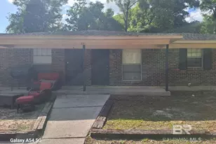 2211 Wolf Ridge Rd, Mobile, AL 36618 - Photo 1