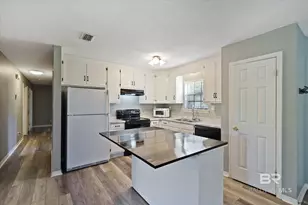 10510 Gayfer Rd Ext, Fairhope, AL 36532 - Photo 17