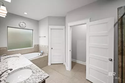 220 Hawthorne Circle, Fairhope, AL 36532 - Photo 27