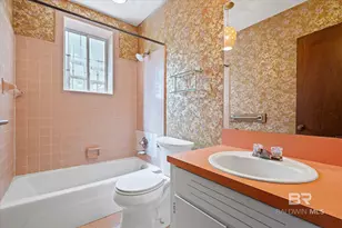 4110 Lake Circle, Mobile, AL 36693 - Photo 17