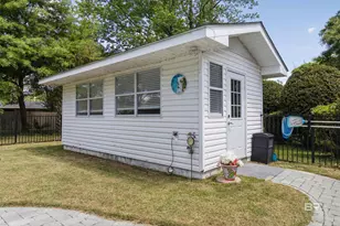 302 W Satsuma Ave, Foley, AL 36535 - Photo 51