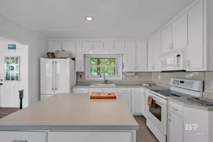 9237 Shore Dr, Foley, AL 36535 - Photo 17