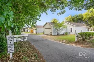 1 Cottage Dr, Fairhope, AL 36532 - Photo 15