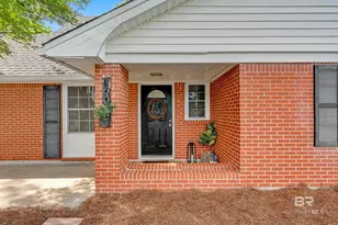 160 Country Club Dr, Daphne, AL 36526 - Photo 17