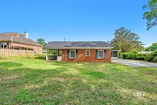 160 Country Club Dr, Daphne, AL 36526 - Photo 13