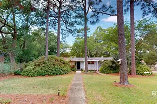 1075 Zurich St, Mobile, AL 36608 - Photo 3
