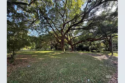 1909 Brill Road, Mobile, AL 36605 - Photo 11