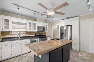 3724 S Claridge Rd, Mobile, AL 36608 - Photo 9