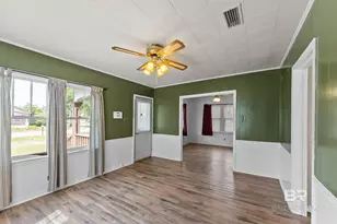 301 W Orange Ave, Foley, AL 36535 - Photo 5
