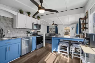 221 W 6th Ave, Gulf Shores, AL 36542 - Photo 17