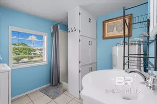 221 W 6th Ave, Gulf Shores, AL 36542 - Photo 21