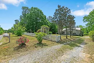 275 Howell Dr, Mount Vernon, AL 36560 - Photo 3