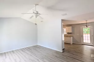 2758 Manuel Cir, Lillian, AL 36549 - Photo 3