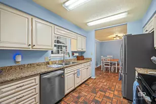 502 W Ariel Ave, Foley, AL 36535 - Photo 9