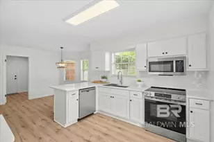 7620 Meadows Dr, Mobile, AL 36619 - Photo 7