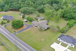 1410 S Juniper St, Foley, AL 36535 - Photo 51