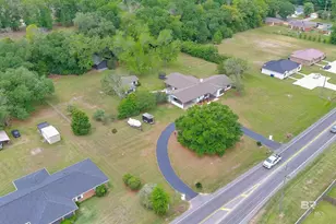 1410 S Juniper St, Foley, AL 36535 - Photo 49
