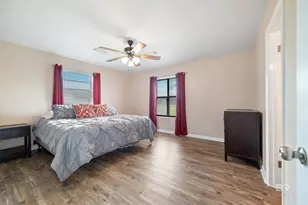 1410 S Juniper St, Foley, AL 36535 - Photo 11