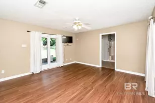 104 Terry St, Spanish Fort, AL 36527 - Photo 15