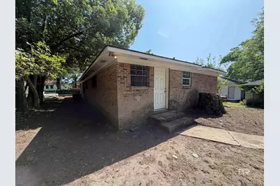 1454 Delusser Street, Mobile, AL 36603 - Photo 5