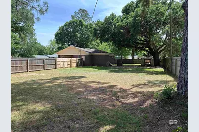 3093 N Alabama Street, Loxley, AL 36551 - Photo 15