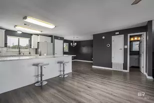 612 S 1st St, Pensacola, FL 32507 - Photo 23
