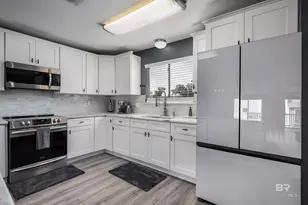 612 S 1st St, Pensacola, FL 32507 - Photo 27
