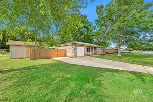 421 Cedar Ct, Foley, AL 36535 - Photo 5
